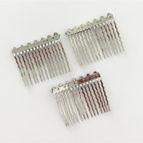Trio of 4 Leaf Flower Swarovski Crystal Hair Combs - Picture 2 of 2